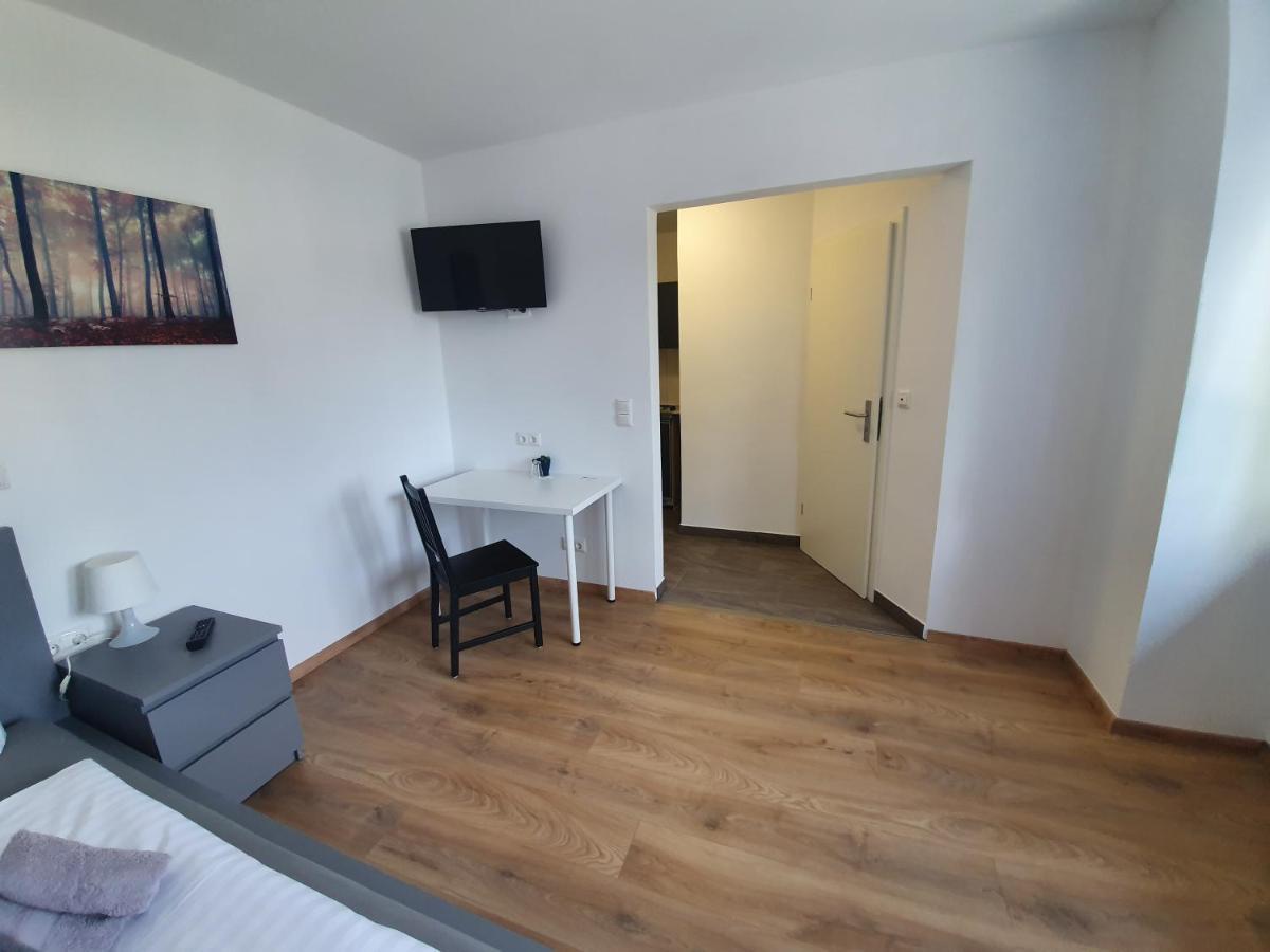 Gaestehaus Am Heuss-Platz Erlangen Dış mekan fotoğraf
